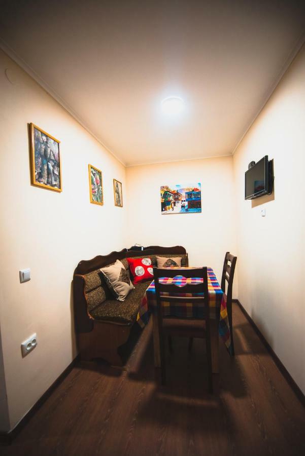 Cozy Apartment In Center Of Old Tbilisi Ngoại thất bức ảnh