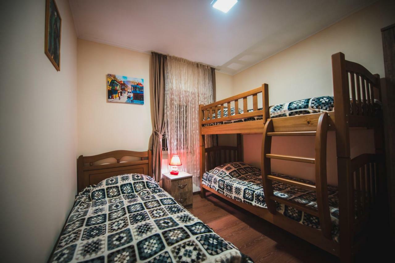 Cozy Apartment In Center Of Old Tbilisi Ngoại thất bức ảnh