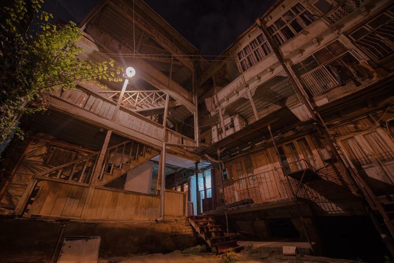 Cozy Apartment In Center Of Old Tbilisi Ngoại thất bức ảnh